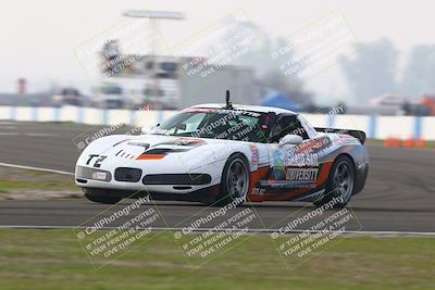 media/Jan-18-2026-CalClub SCCA (Sun) [[8bc6468723]]/Group 5 Race/Turn 1/